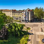 Aaa & With Free Parking Pula