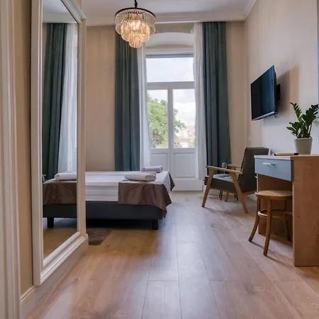 דירה Aaa & פולה